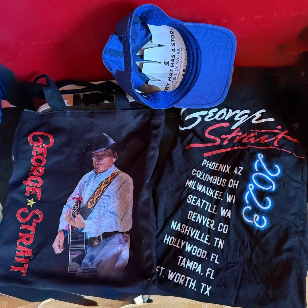 George Strait Merchandise Set - Picture 2 of 6